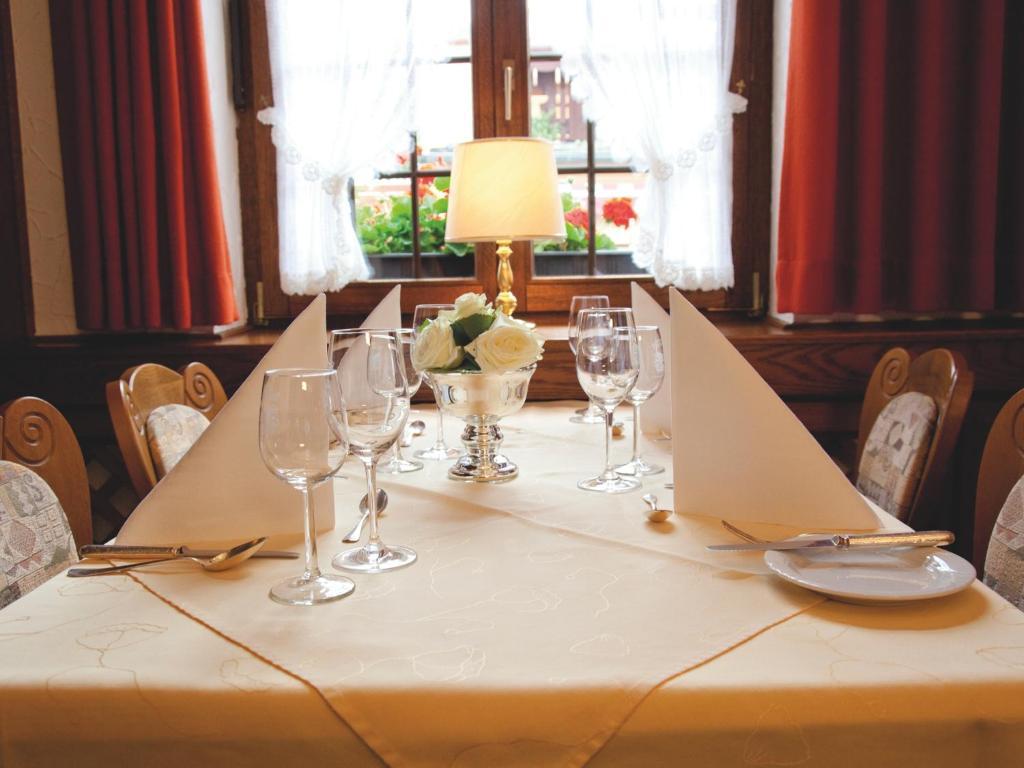 Hotel Felsenkeller Рюдесхайм-на-Рейне Экстерьер фото